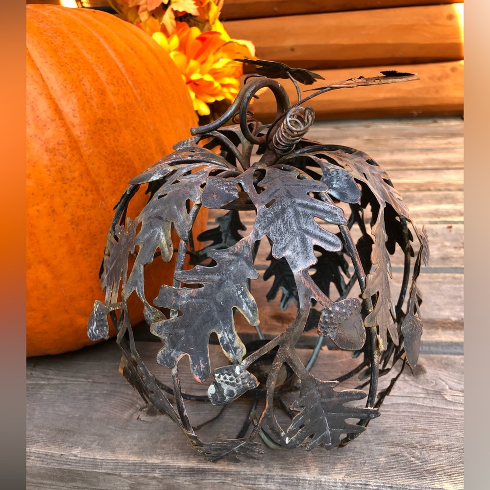 Vintage Rustic Metal Fall Decorative Pumpkin